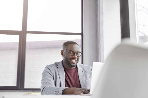 Comment une agence marketing vidéo peut-elle dynamiser votre présence en ligne ?
